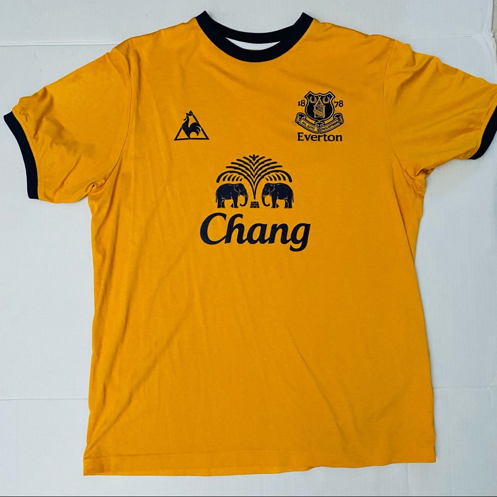 Vintage Everton soccer jersey